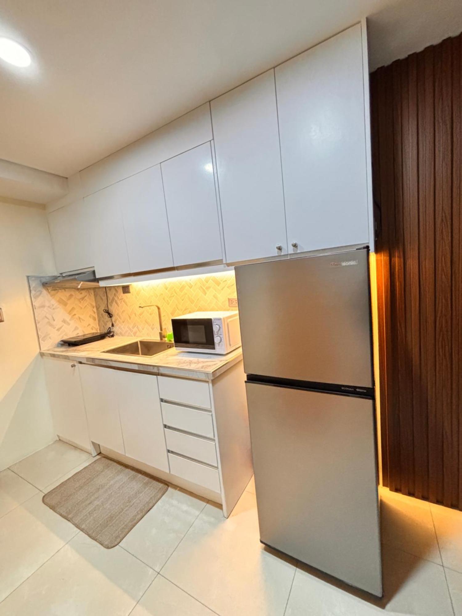 La Amore Place Pasig City Buitenkant foto